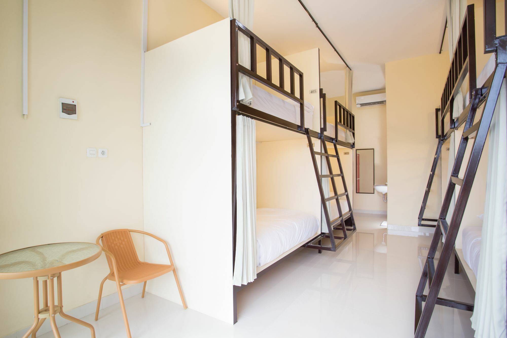 V Canggu Dormitory Exteriér fotografie